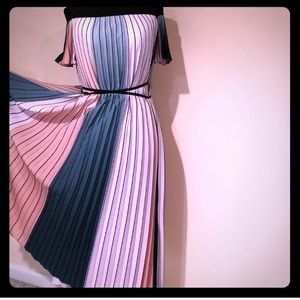 fernee colour block pleated dress